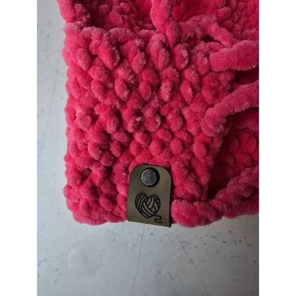 Handmade Crochet Bikini Top With Adjustable Tie Straps & Soft Textured Pattern I - Picture 3 of 6